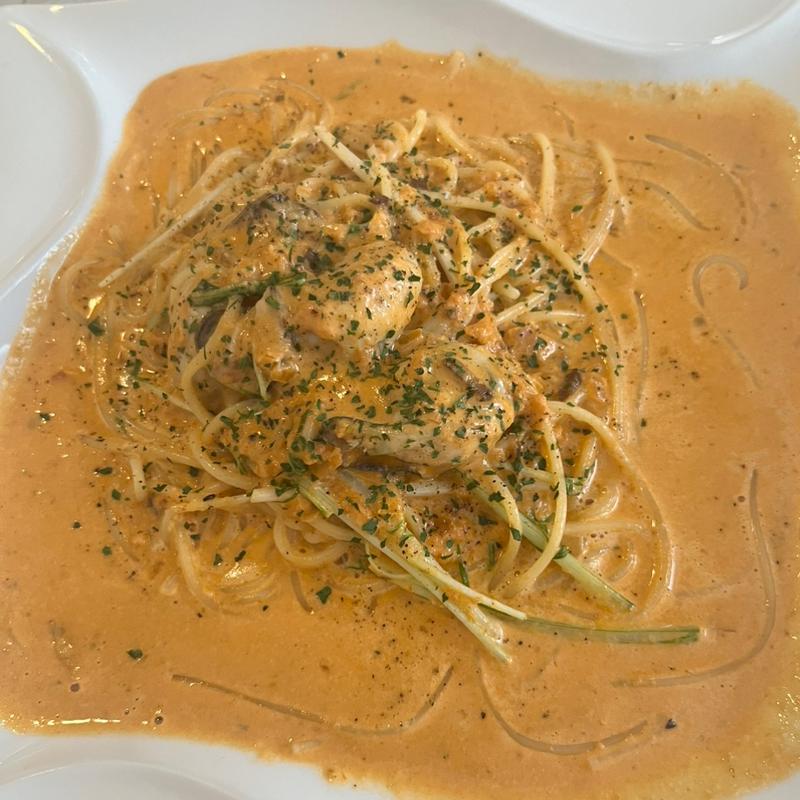 カキのトマトクリームパスタ(サリーのトマト )