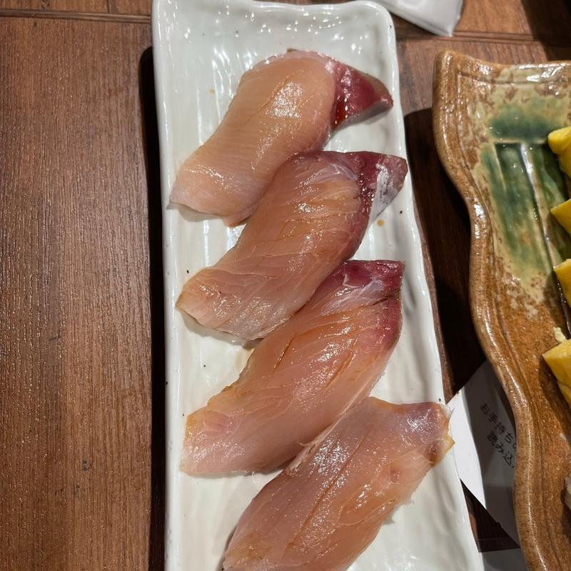 寒ブリ握り(すし酒場 すさび湯 / 神戸三宮店)