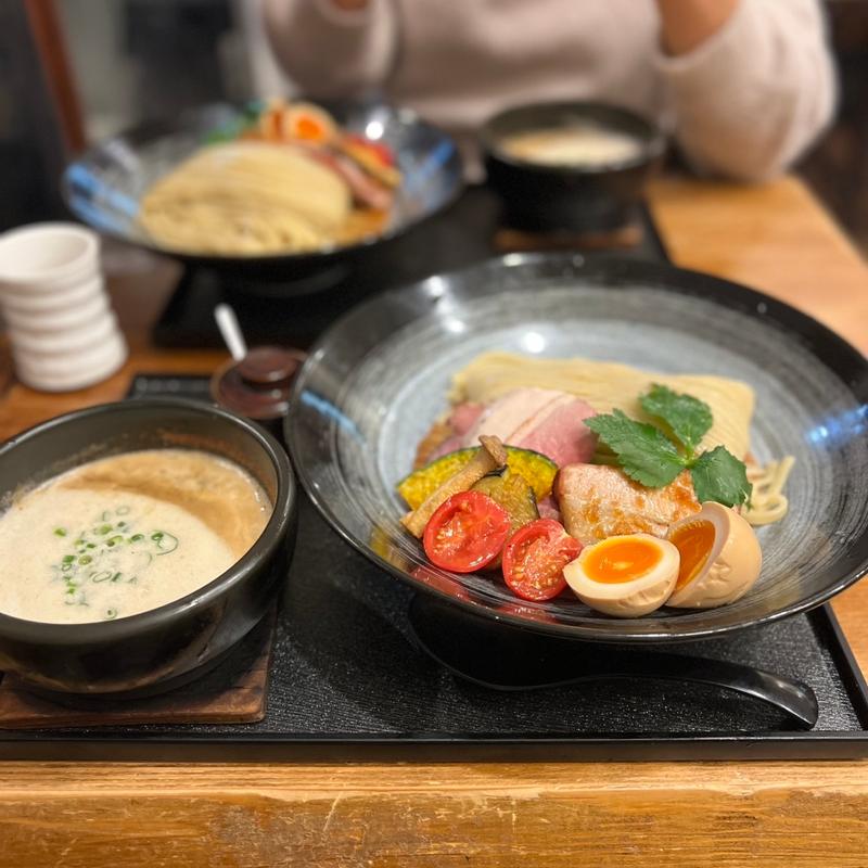 魚介つけ麺 特製盛り(麺家 半蔵 （伊勢海老つけ麺　はんぞう）)
