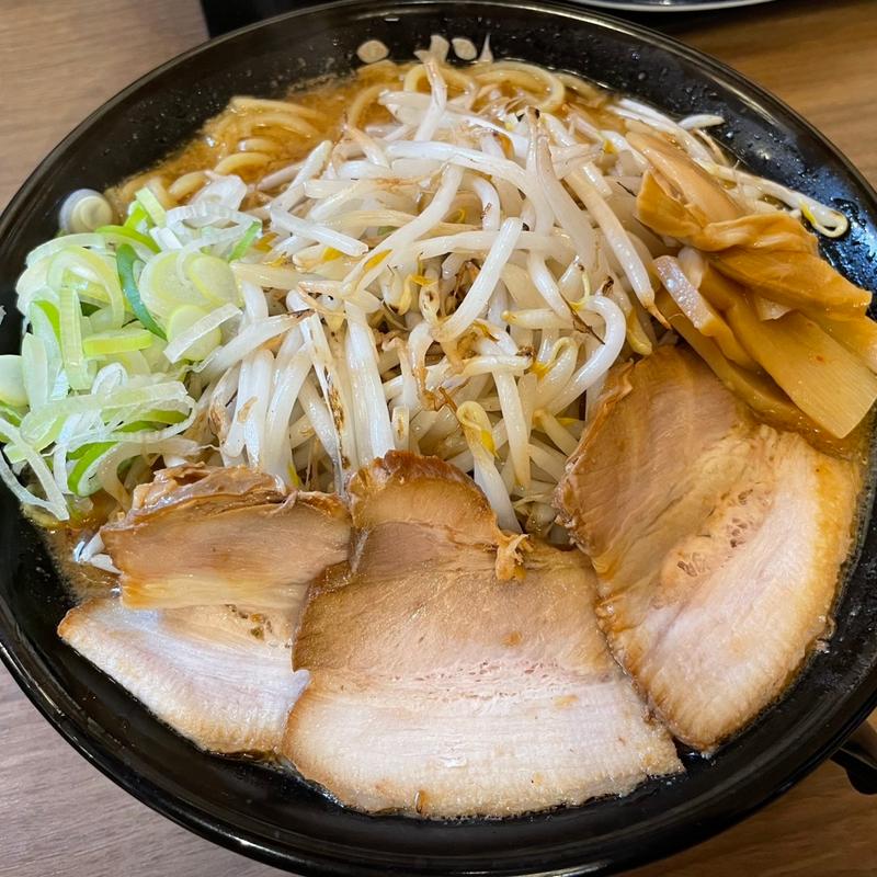 味噌らーめん大盛(ラーメン赤シャモジ 桜木店)