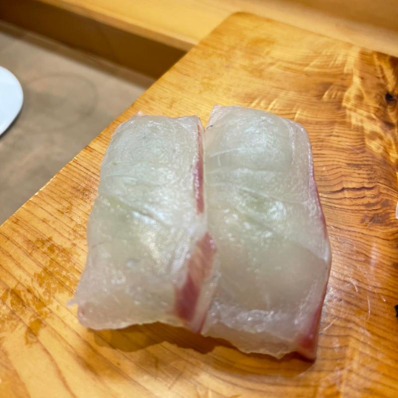 鯛握り(川端寿し )