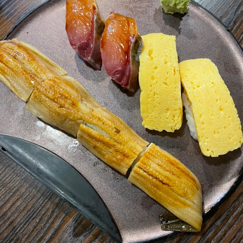 (大衆すし居酒 天六)