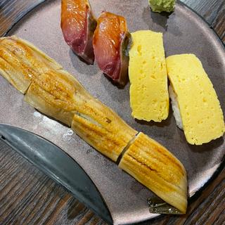 (大衆すし居酒 天六)