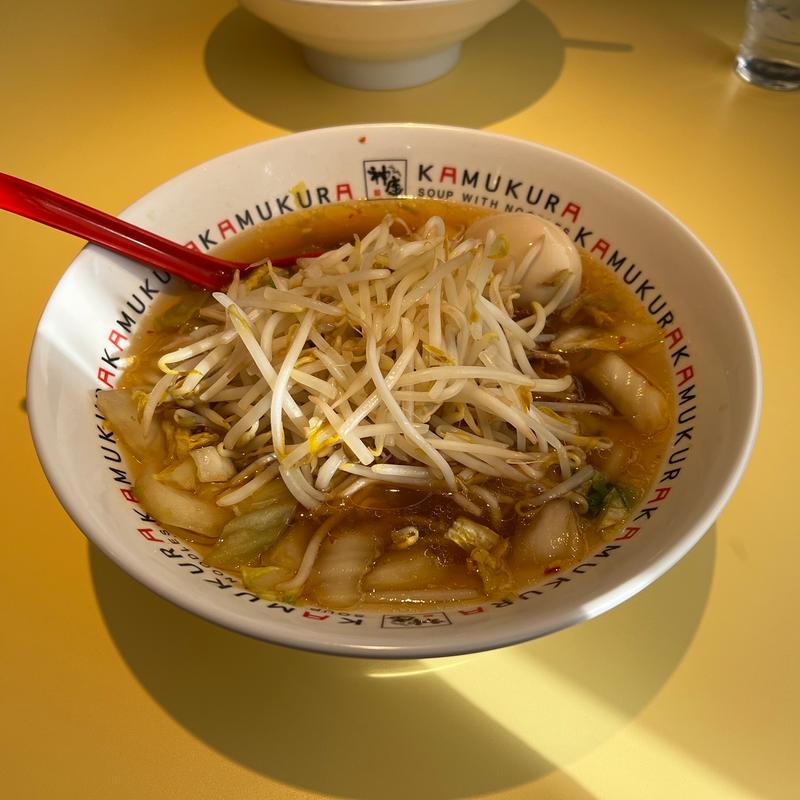 煮玉子もやしラーメン(神座 八幡店)