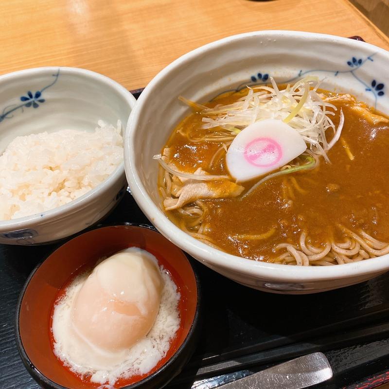 豚肉と玉ねぎのカレー蕎麦セット（半熟たまご＋小ごはん）(そばいち ペリエ千葉店)