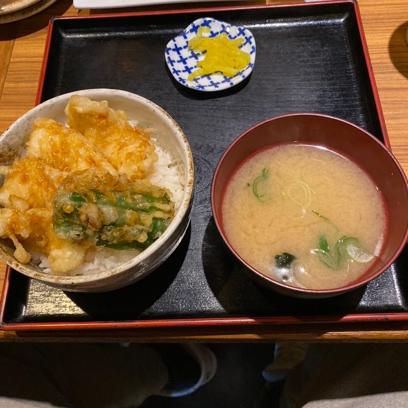 イカ天丼(丸海屋 パセオ店 （まるみや）)