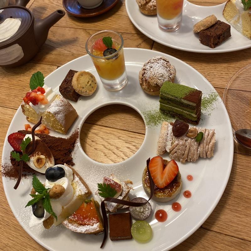 デザートプレート(お菓子カフェ・クレル)