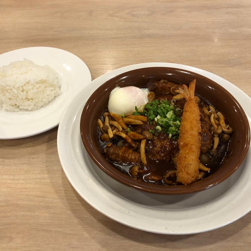 味噌煮込み風ビーフシチューハンバーグ＋海老フライ1本(ガスト 足立西伊興店)