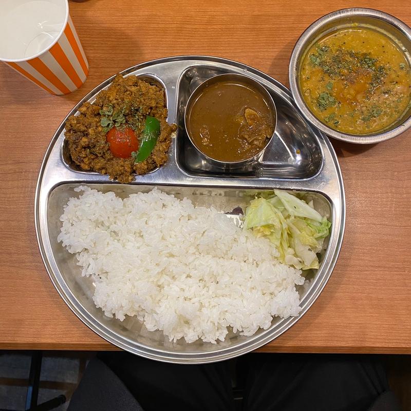 キーマ+ポークカリー(ダメヤ)