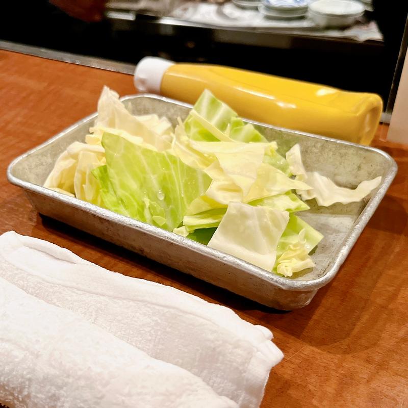 キャベツ(つきだし)(どて串かつラブリー)