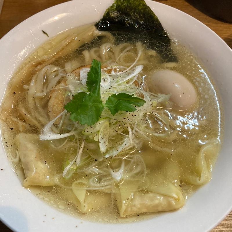 塩えびワンタン麺(麺や笑華)