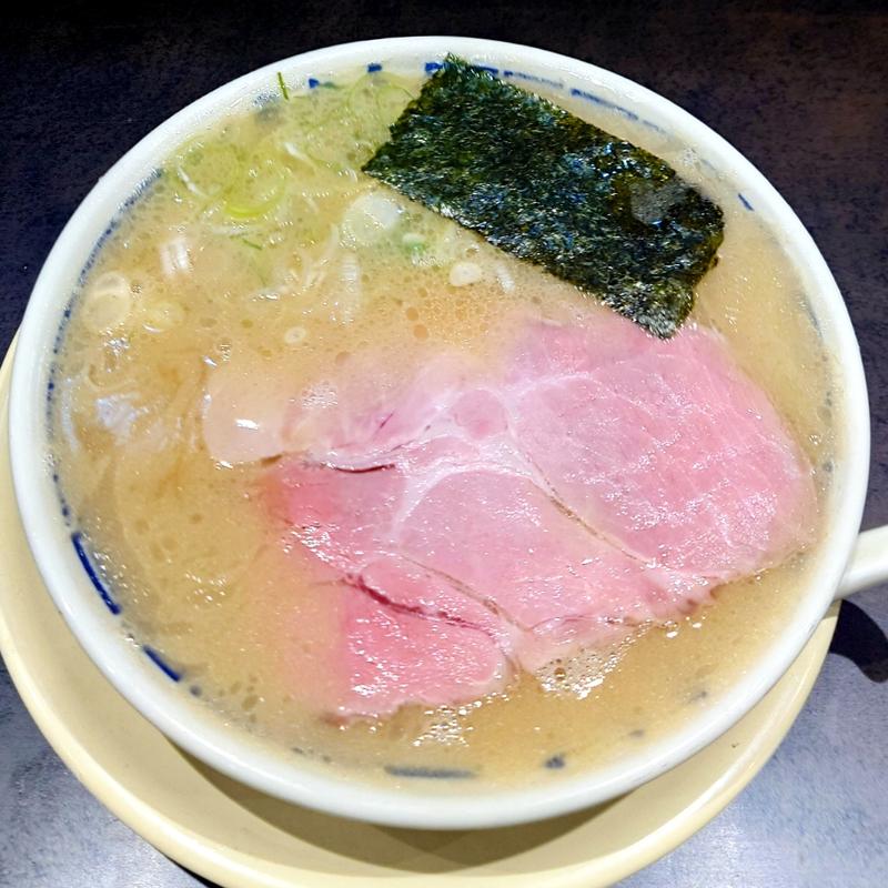 豚骨ラーメン(中洲川端きりん)