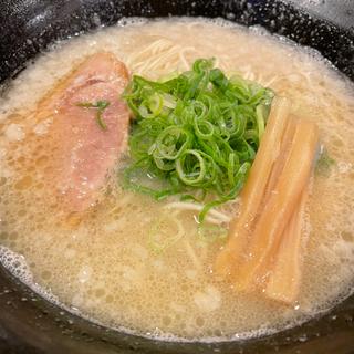 豚骨ラーメン(麺匠和蔵 東久留米店)