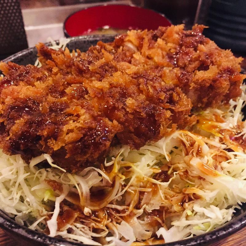 キャベ丼 六白黒豚 並盛(六白 )