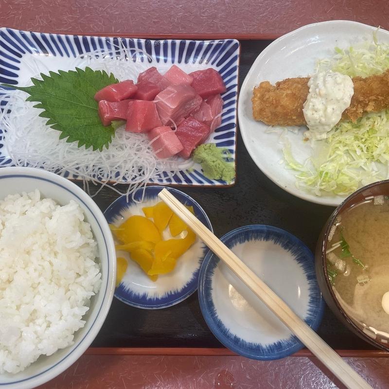 本マグロ中とろぶつ定食(大田市場三洋食堂)