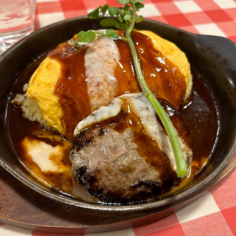 KUKUラケル風オムライス(ラケル 新宿西口店 （RAKERU）)