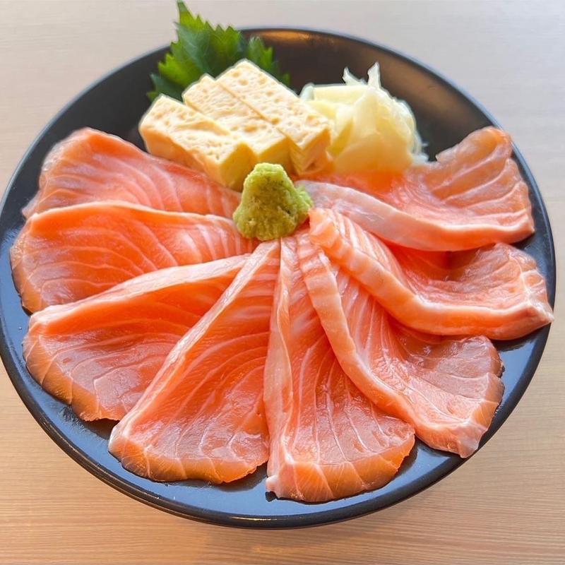 生サーモン丼(海さくら 蝦夷海（えぞうみ）‐EZOUMI‐)
