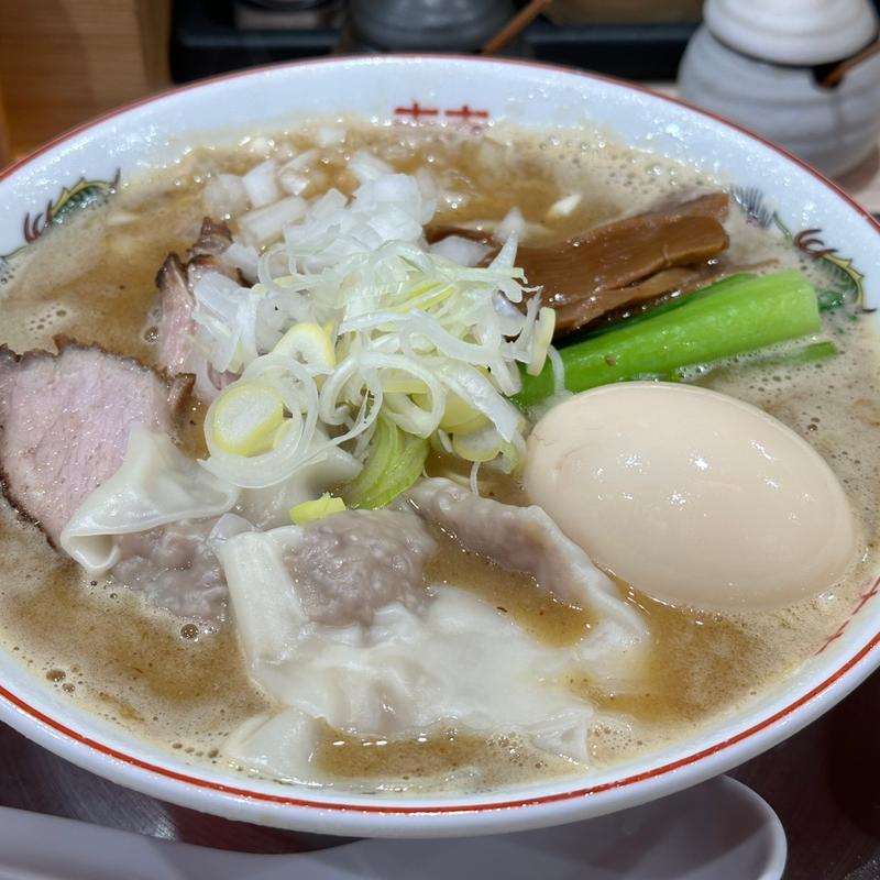 三丁目の雲呑麺プレミアム白湯ver.(ラーメン専科 竹末食堂)