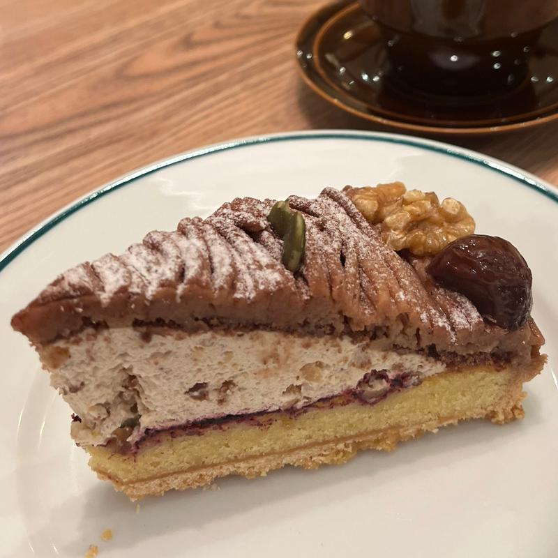渋皮栗と胡桃のモンブランタルト(マザームーンカフェ イオンモール京都桂川店)