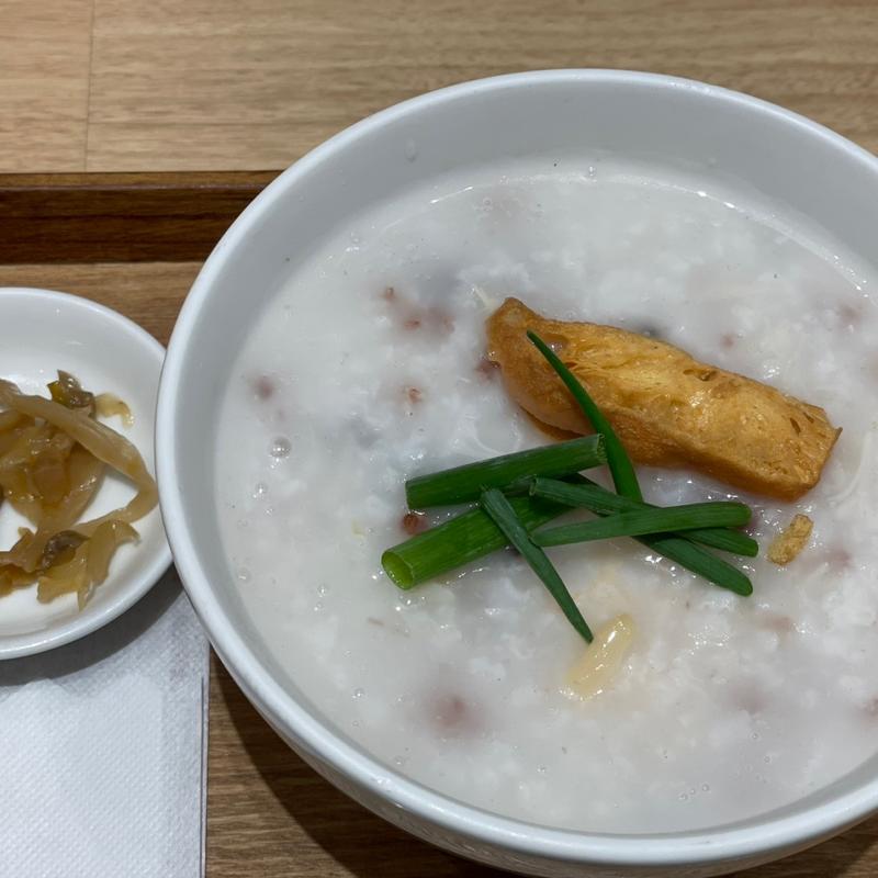 五目粥(糖朝 CAFE 横浜ランドマークプラザ店)