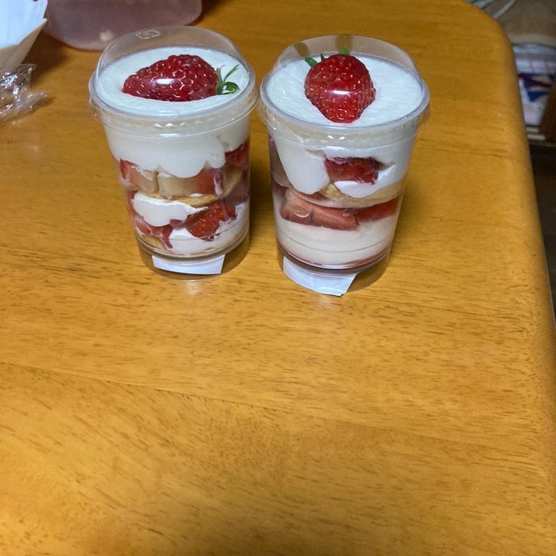 いちごケーキ(ふる里農園 美の関)