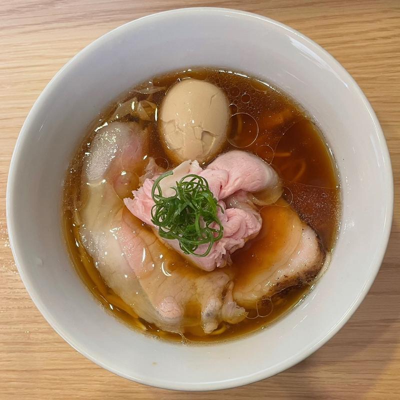 特製醤油らーめん(らーめん MAIKAGURA)