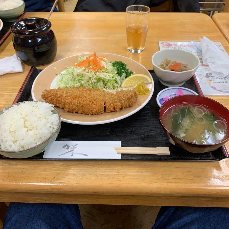 ロースカツ定食200g(つかもと)