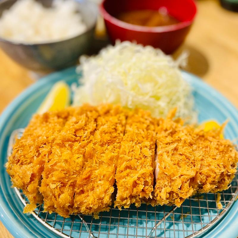上ロースカツ定食　220g(米とひなた)