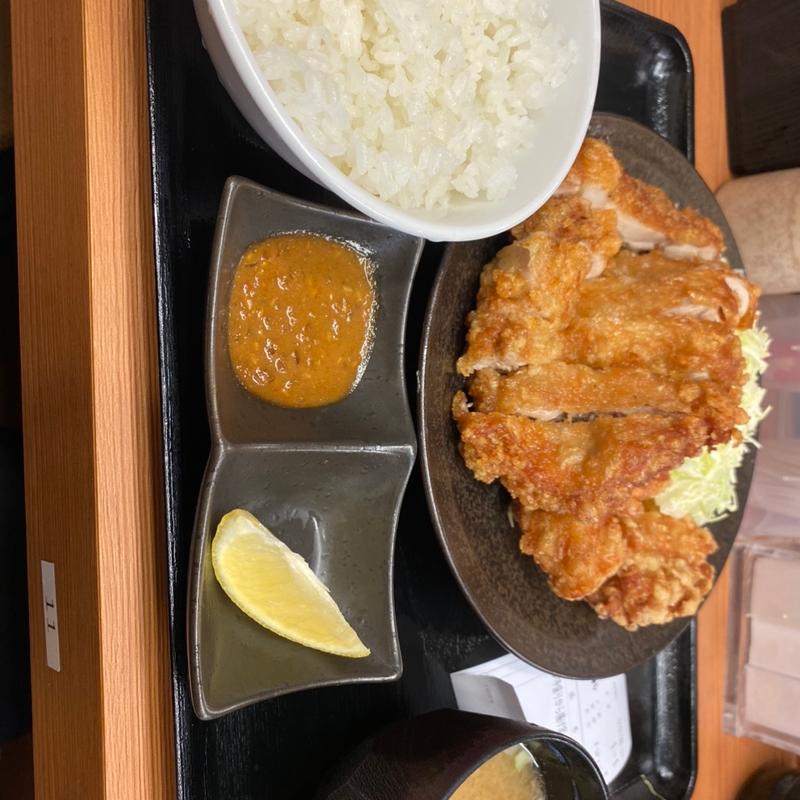 特盛り唐揚げ定食(から好し 神田神保町店)