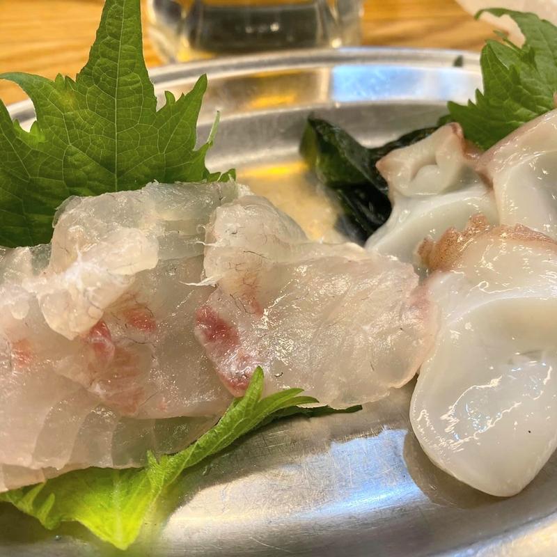 黒鯛刺し 生たこ刺し(餃子ノ酒場 太陽 ホエール 横浜駅前店)