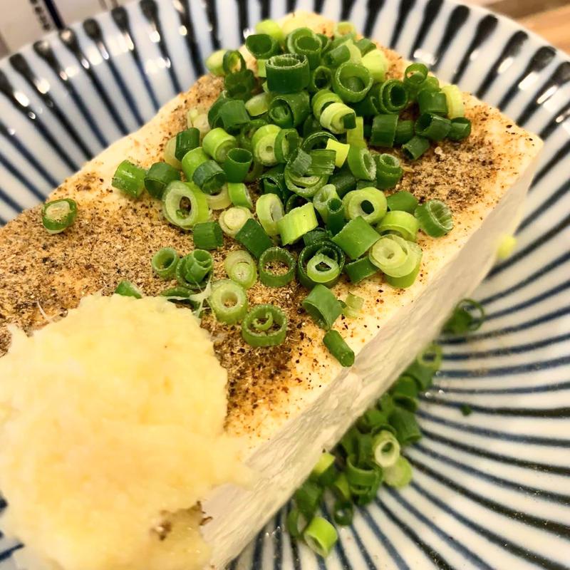 冷奴(餃子ノ酒場 太陽 ホエール 横浜駅前店)