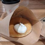 ハニーマスカルポーネドーナツ(Higuma Doughnuts × Coffee Wrights 表参道)