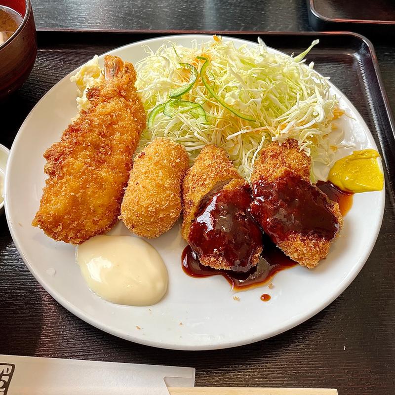 エビとヒレかつとカニコロランチ(とんかつのはせ川)