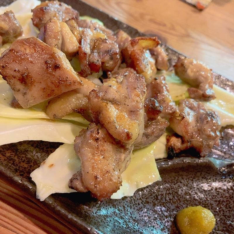 親鳥の炭火焼き(博多串焼 びんちょうや)