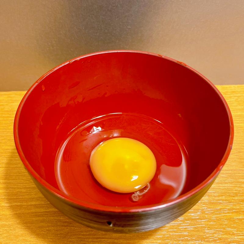 生卵1個(味噌ラーメン 百庵 西新宿店)