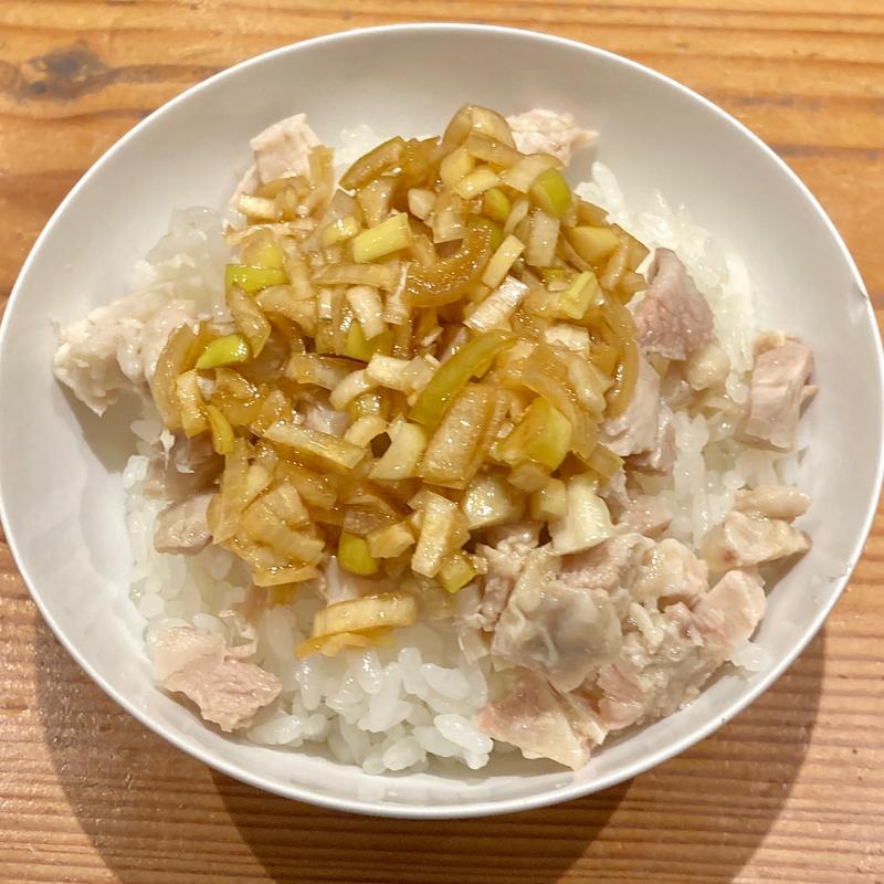 ネギだれ鶏ごはん(担々麺くろおに 南船場店)