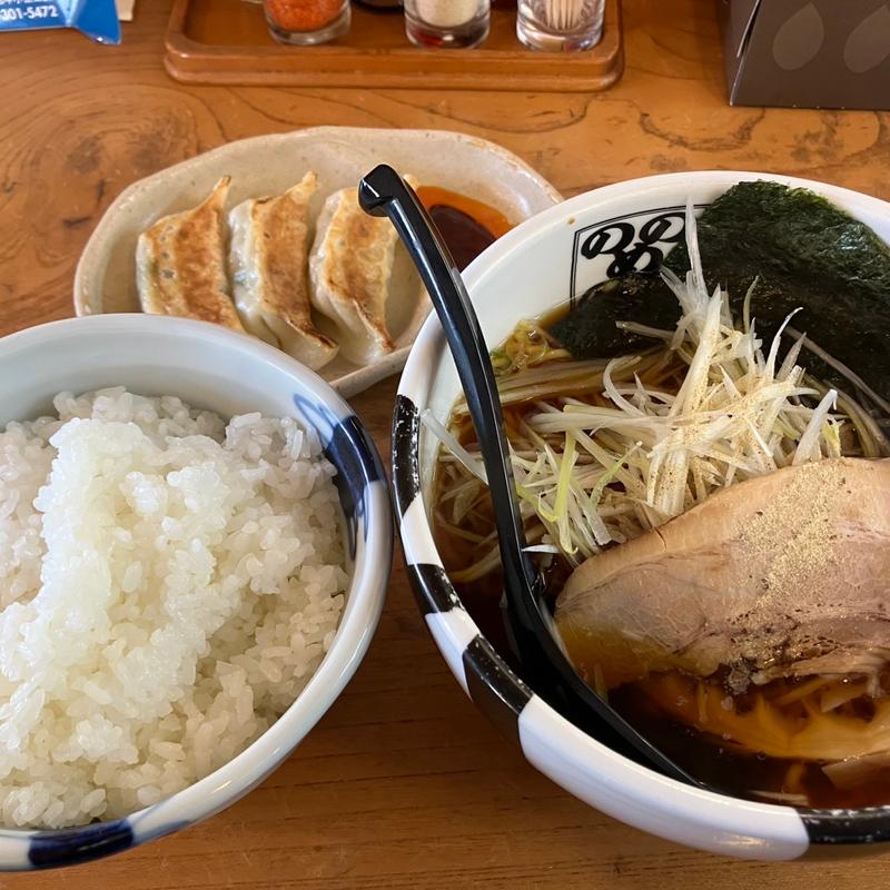 醤油ラーメン+サンコ餃子セット(ラーメンのしめ )