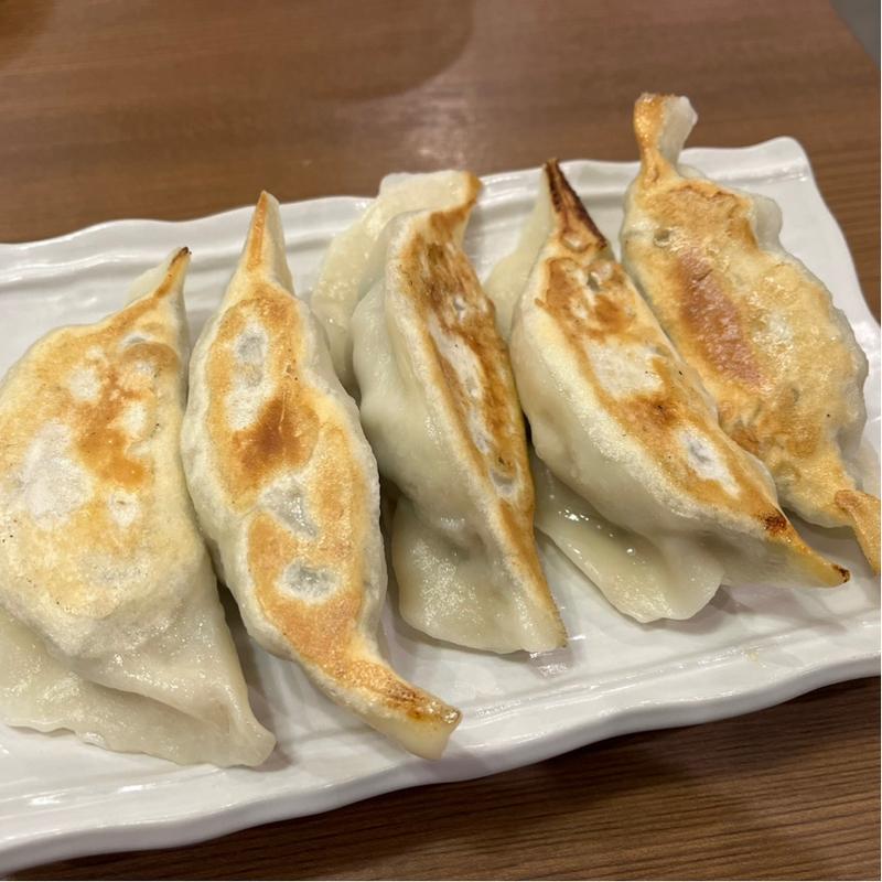 大葉入り焼き餃子(朝霞刀削麺 新宿店)