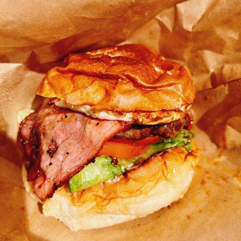 ベーコンエッグバーガー(Island Burgers 市ヶ谷店)