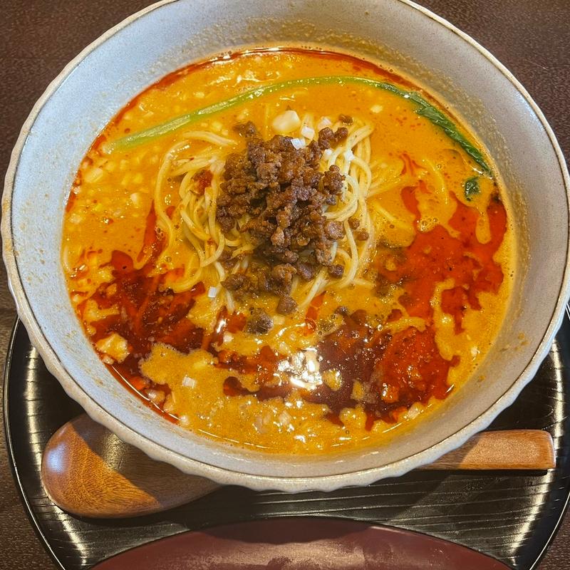 (四川料理 日出人)