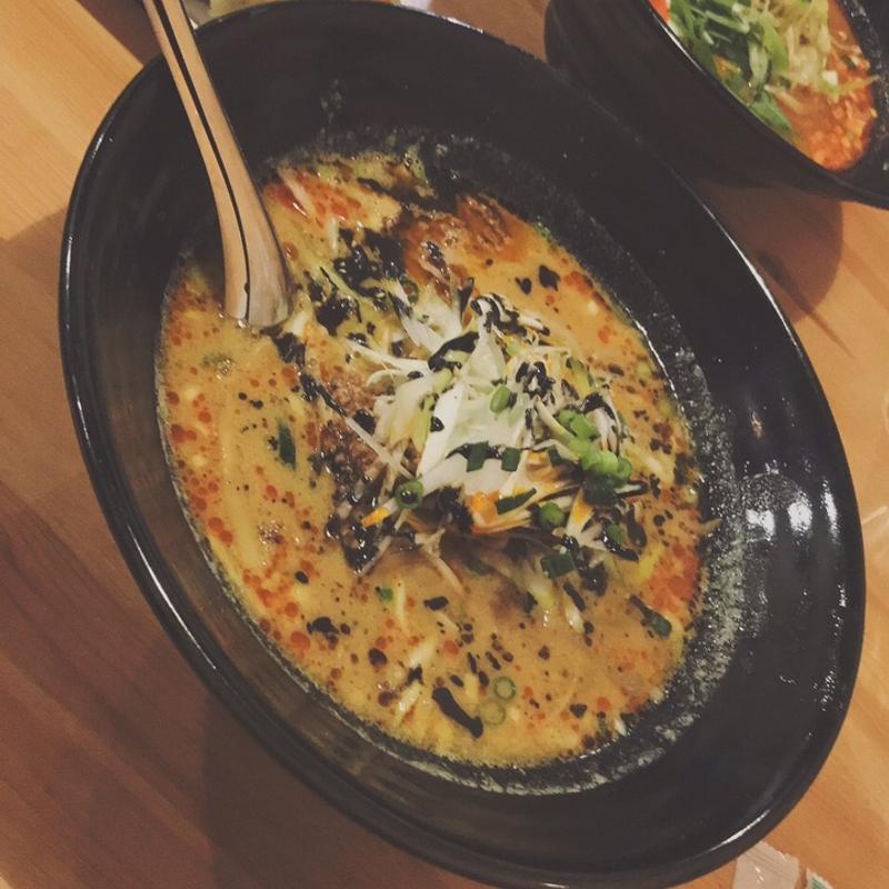 (らーめん 麻の葉)