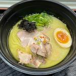 はまぐりだしの濃厚白湯らぁめん(名古屋ラーメンまつり2023)(らぁめん登里勝 )