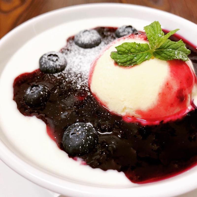 ブルーベリーカップ(旭川珈琲 カフェ・ドゥ・コリンズ)