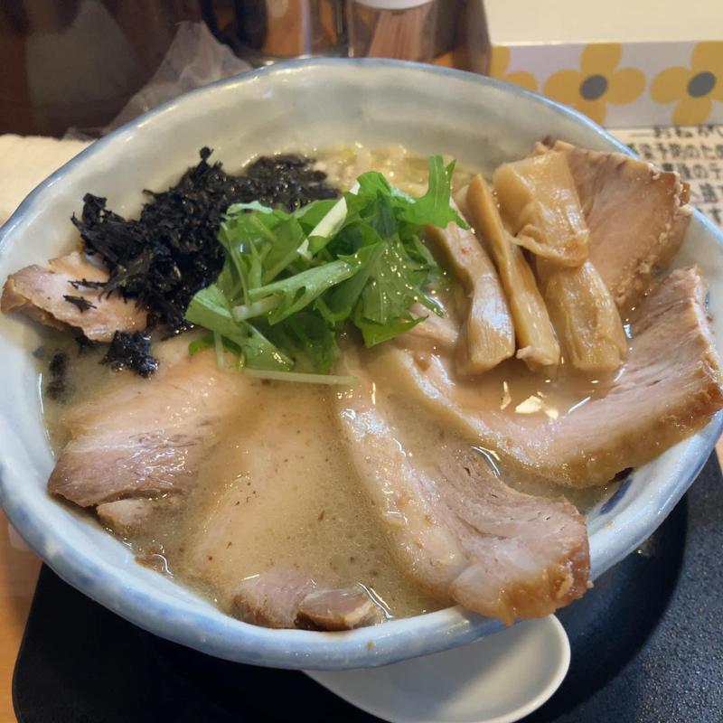 塩にぼしちゃーしゅー(長岡市 ラーメン にぼし中華 廣はし)