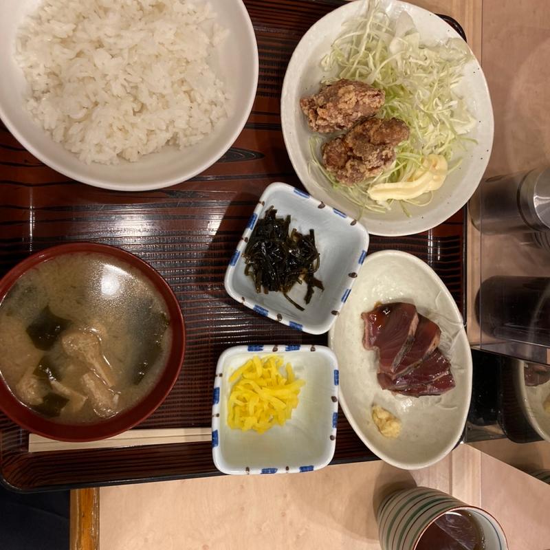 若どり竜田揚げ定食(日本料理居酒屋かぶき 神田駅北口店)