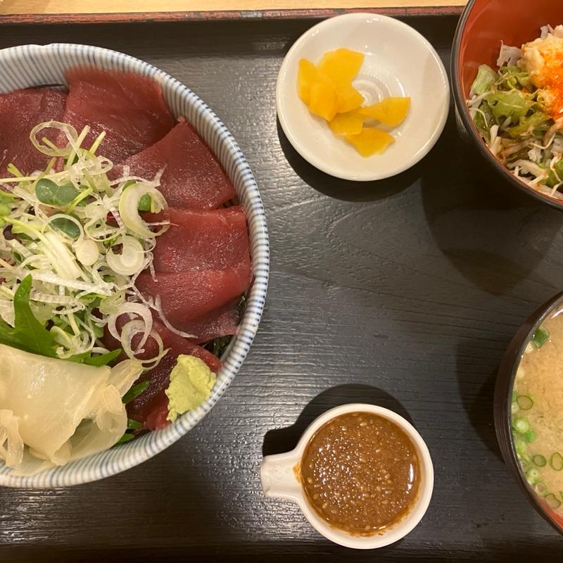 ごまだれ鉄火丼(冨久井 )