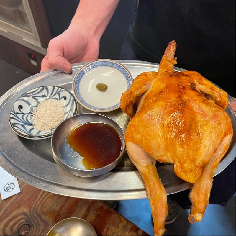 名物！とり丸焼き(鳥番長 上野昭和通り店)