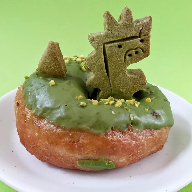 ドラゴンドーナツ(HUGSY DOUGHNUT

)