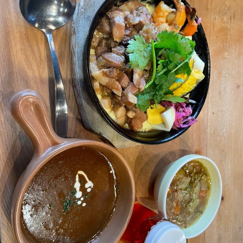 (KICHI TO NARU KITCHEN 富士高嶺店（キチトナル キッチン）)