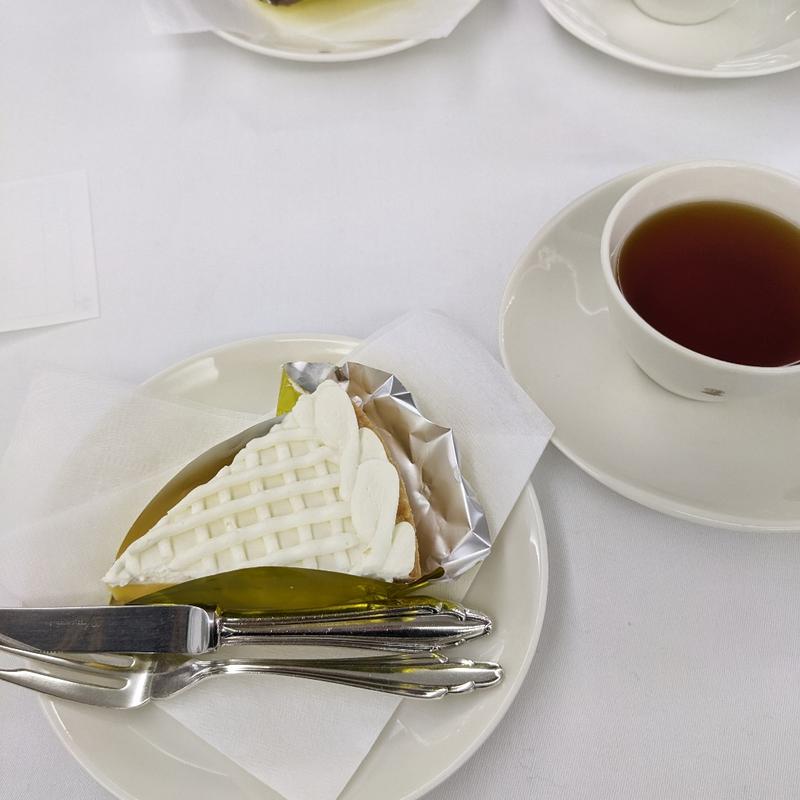 ゴルゴンゾーラレモンパイ(銀座ウエスト 銀座本店)